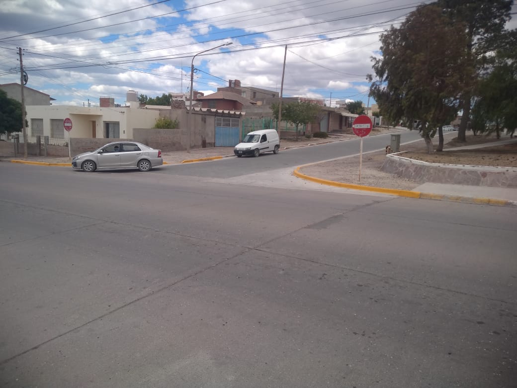 CAMBIO DE SENTIDO DE CIRCULACIÓN DE LA CALLE PARANÁ