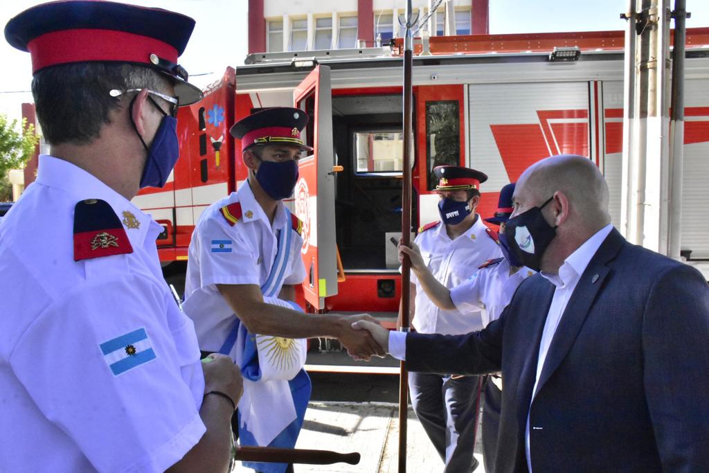 SASTRE PARTICIPÓ DEL 27° ANIVERSARIO DEL DÍA DEL MÁRTIR BOMBERO VOLUNTARIO
