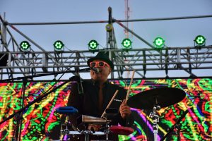 CONTINÚA LA PRESENTACIÓN DE ARTISTAS LOCALES EN LOS PARADORES COSTEROS DE MADRYN