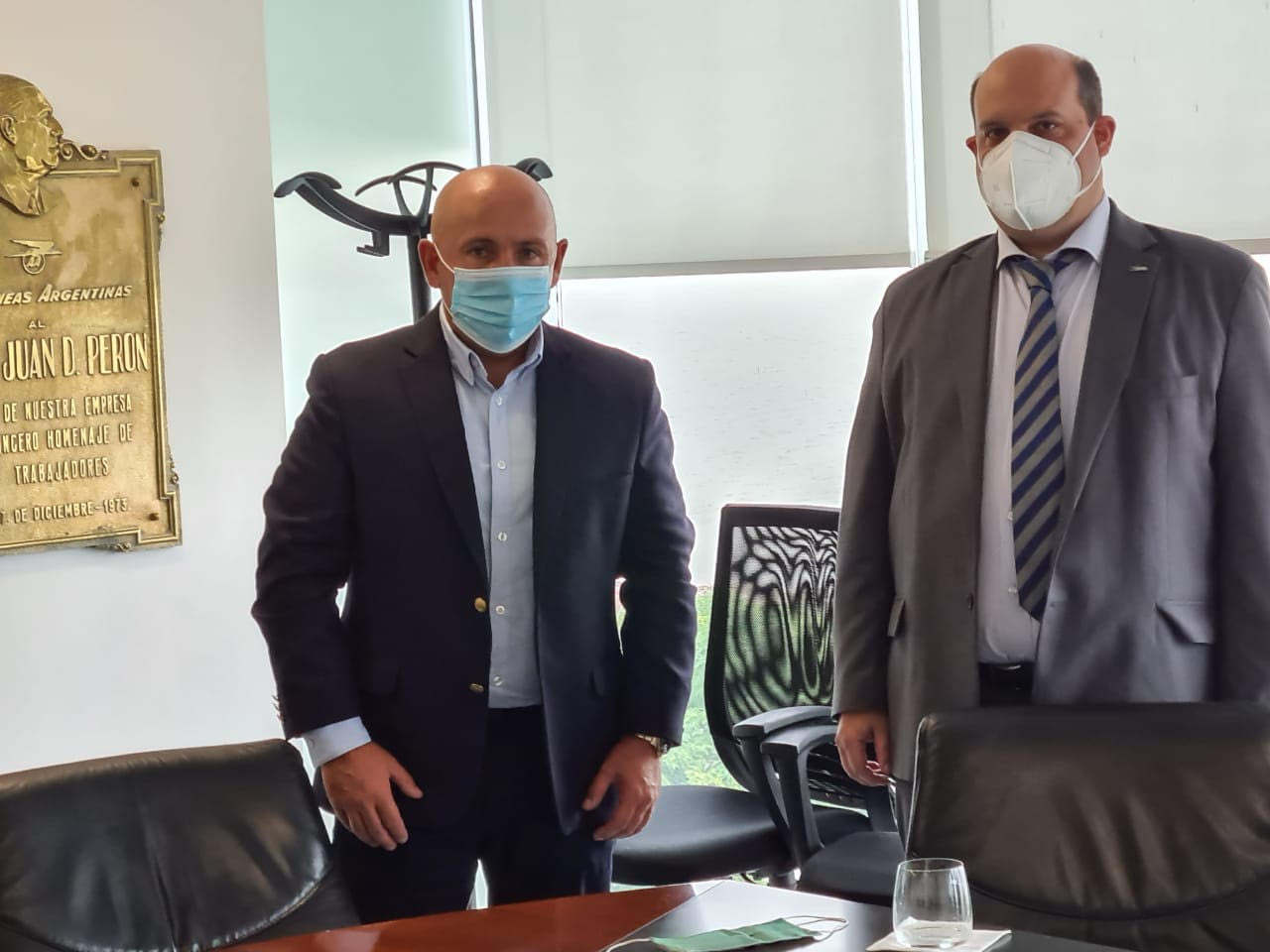 SASTRE GESTIONA PARA QUE AEROLÍNEAS ARGENTINAS VUELE ENTRE MADRYN Y BUENOS AIRES