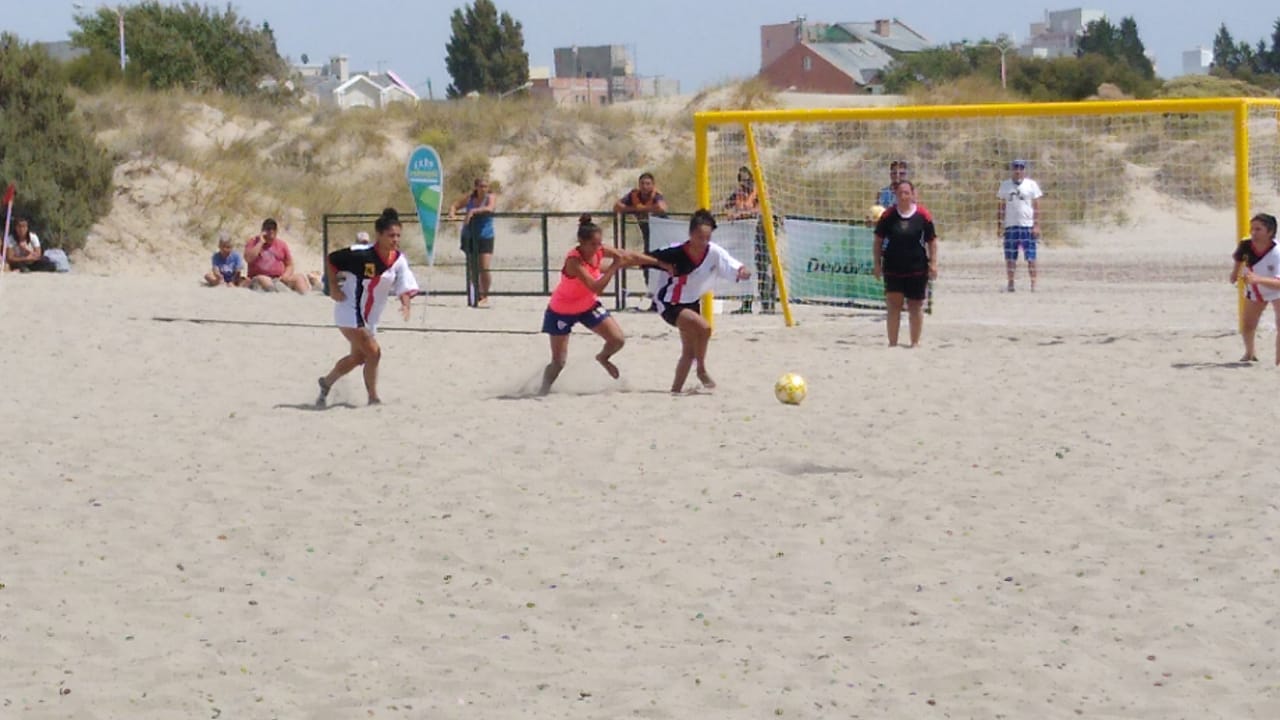 CON EL INICIO DE LOS EVENTOS NACIONALES, CONTINÚA LA SEGUNDA EDICIÓN DEL FESTIVAL DE PLAYA “ANTONIO TORREJÓN”