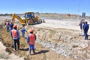 SASTRE SUPERVISÓ LAS OBRAS DE LA DOBLE TROCHA EN EL INGRESO A MADRYN