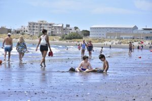 SASTRE: “LAS RESERVAS TURÍSTICAS PARA EL FIN DE SEMANA LARGO EN MADRYN PROMEDIAN EL 65%”