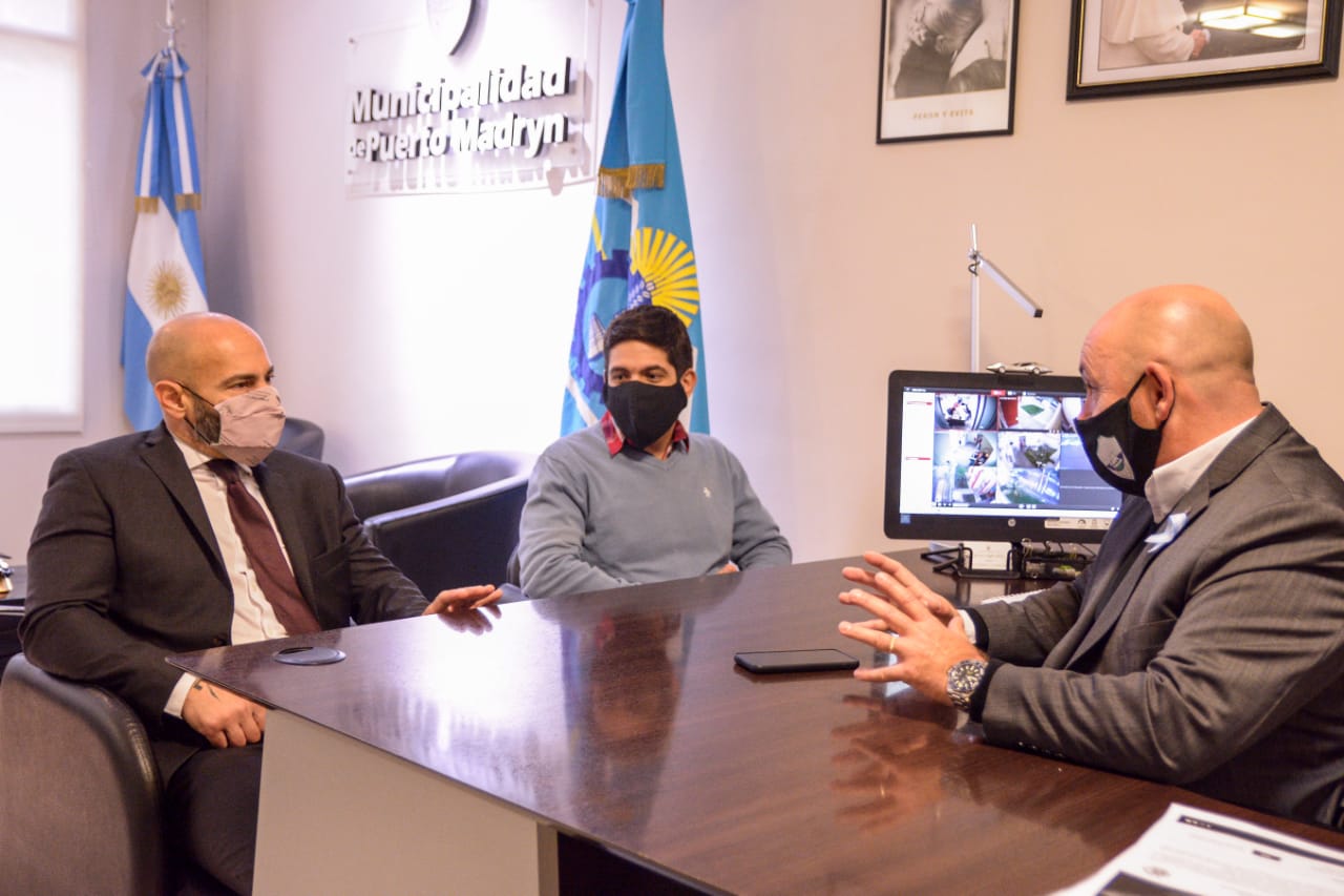 SASTRE COORDINÓ CON MASSONI LA INCORPORACIÓN DE 30 CÁMARAS DE SEGURIDAD PARA EL SISTEMA DE MONITOREO DE MADRYN