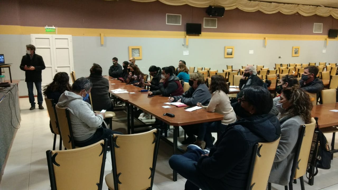 SE CONFORMÓ EN MADRYN LA PRIMERA MESA DE ASOCIATIVISMO Y ECONOMÍA SOCIAL DE LA PATAGONIA