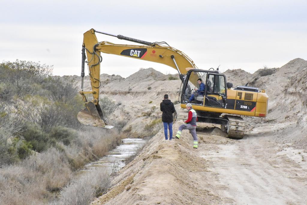 SE REALIZAN TRABAJOS DE PERFECCIONAMIENTO DEL SISTEMA DE AGUA DE REÚSO
