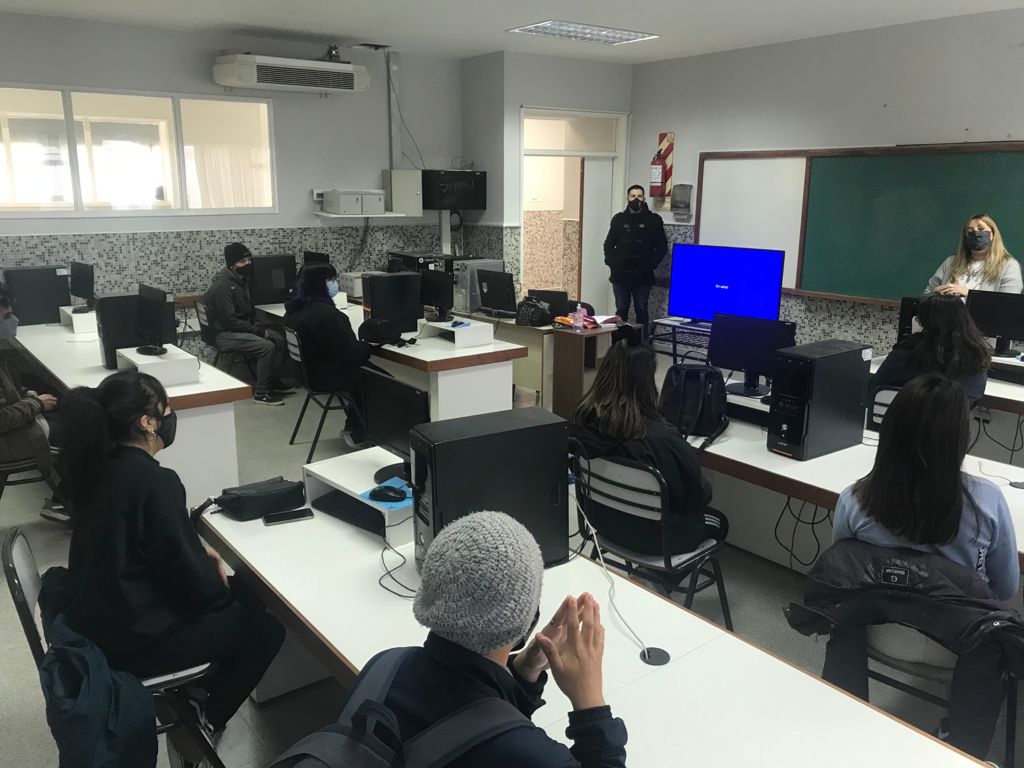COMENZÓ UNA CAPACITACIÓN DE COMMUNITY MANAGER