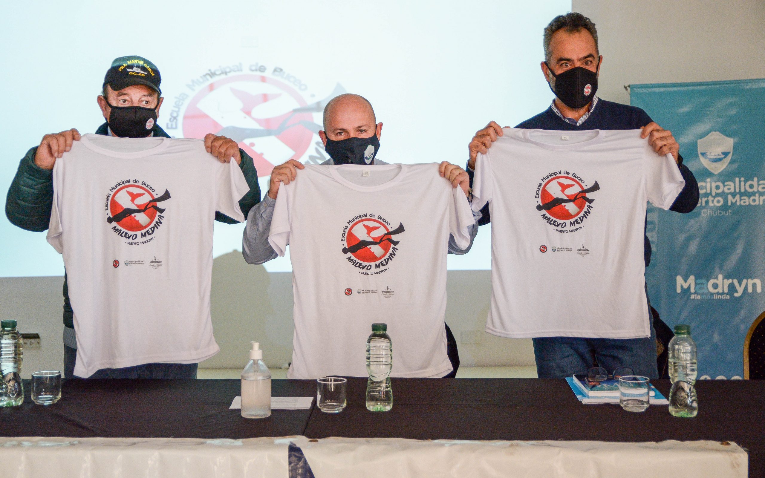 SASTRE PRESENTÓ LA ESCUELA MUNICIPAL DE BUCEO “MARIANO ‘MALEVO’ MEDINA”