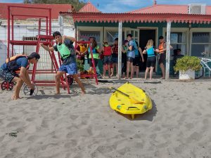 ALUMNOS DE LA ESCUELA DE PESCA SE SUMARON A LAS ACTIVIDADES DE LA ESCUELA NÁUTICA “EL POTRERO ES EL MAR”