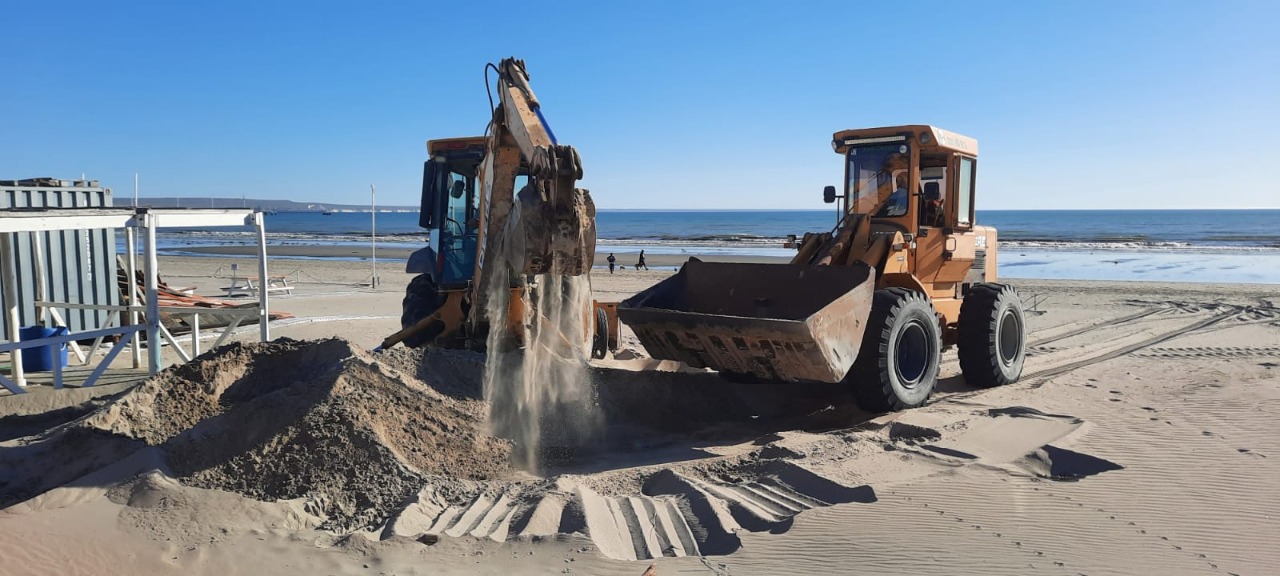 SE PRESENTARON LOS DETALLES DEL PROGRAMA DE RECUPERACIÓN Y MANEJO DE MÉDANOS COSTEROS EN MADRYN