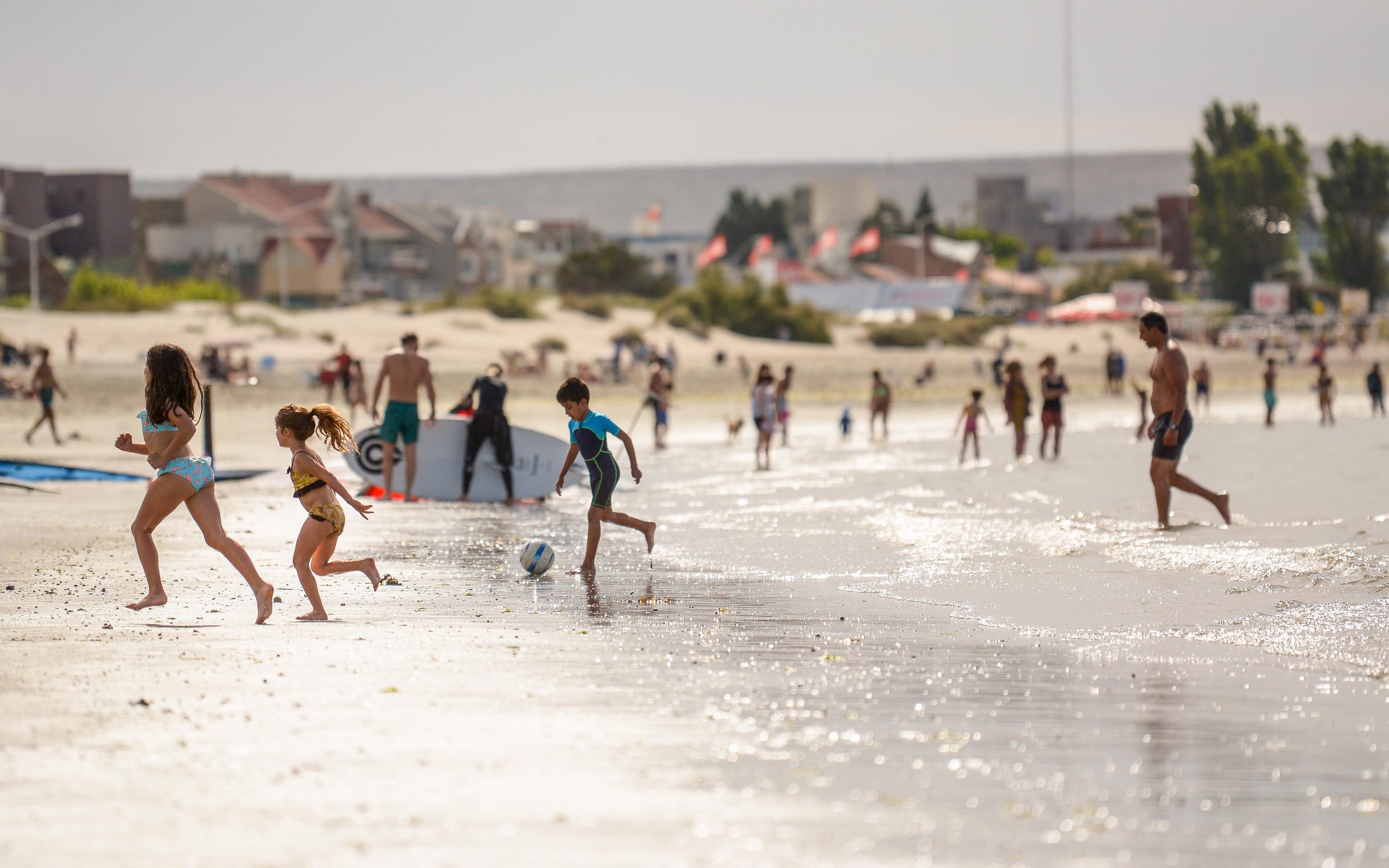TRAS UN OCTUBRE HISTÓRICO, PUERTO MADRYN YA CUENTA CON RESERVAS DEL 70% DE CARA A NOVIEMBRE