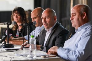 JUNTO A AUTORIDADES NACIONALES, SASTRE LANZÓ EL NODO DE MERCADO DE INDUSTRIAS CULTURALES ARGENTINAS EN MADRYN