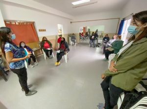 CURSO DE MANIPULACIÓN DE ALIMENTOS PARA VECINOS DE LOS BARRIOS RUCAL HUE Y ANON CAR