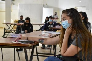 CURSO DE MANIPULACIÓN DE ALIMENTOS PARA VECINOS DEL BARRIO NUEVA CHUBUT