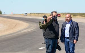 SASTRE RECORRIÓ LOS TRABAJOS DE OPTIMIZACIÓN QUE SE REALIZAN EN EL ACCESO PRINCIPAL A PUERTO MADRYN