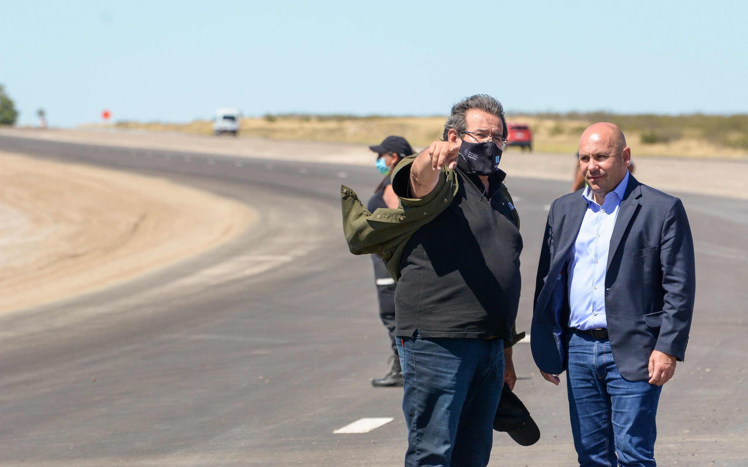 SASTRE RECORRIÓ LOS TRABAJOS DE OPTIMIZACIÓN QUE SE REALIZAN EN EL ACCESO PRINCIPAL A PUERTO MADRYN