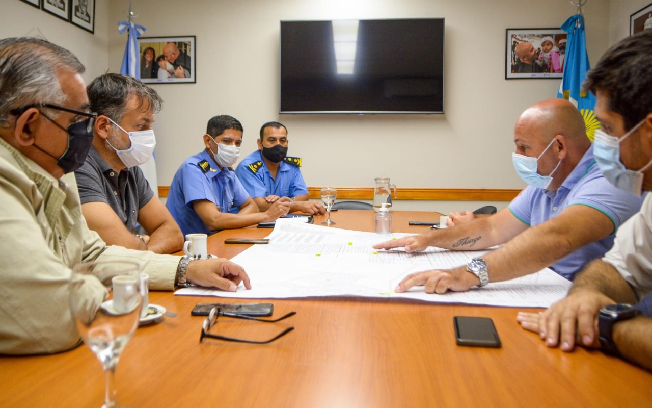 EL MUNICIPIO LE PRESENTÓ UN PLAN AL MINISTRO DE SEGURIDAD DE LA PROVINCIA PARA LLEGAR A LOS DISTINTOS BARRIOS DE LA CIUDAD