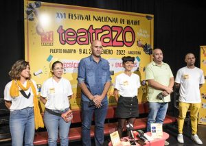 SE PRESENTÓ EL TEATRAZO EN PUERTO MADRYN