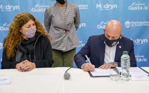 ESTA SEMANA SE LANZA EN MADRYN EL PROGRAMA “VERANO CUIDADO”, LLEGA LA MINISTRA VIZZOTTI Y SASTRE VIAJA A BUENOS AIRES PARA SEGUIR GESTIONANDO OBRAS