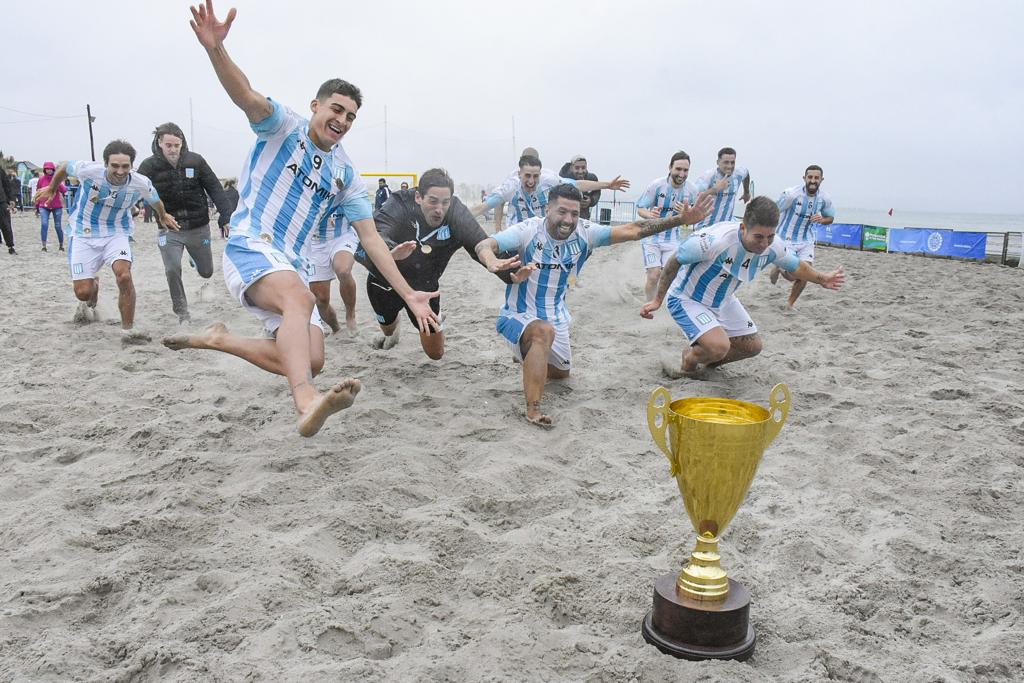 FINALIZÓ CON ÉXITO LA LIGA NACIONAL MASCULINA DE FÚTBOL PLAYA