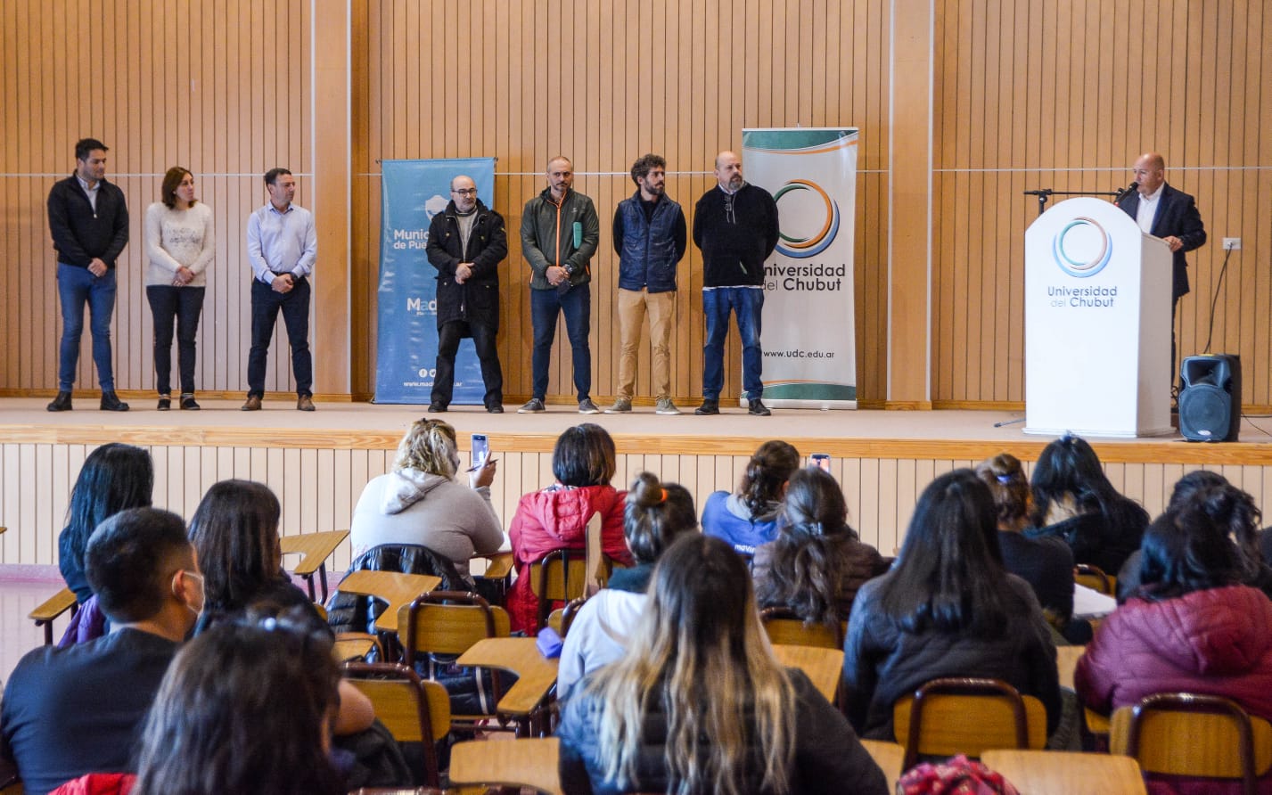 SE DICTÓ EN MADRYN UNA JORNADA DE CAPACITACIÓN SOBRE ESTRATEGIAS PARA EL TRABAJO TERRITORIAL EN SALUD COMUNITARIA