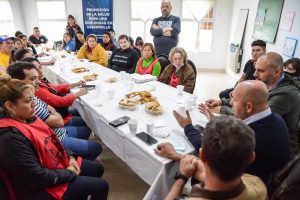 SASTRE SE REUNIÓ CON LOS REPRESENTANTES DE TODOS LOS MOVIMIENTOS SOCIALES DE MADRYN PARA FORTALECER LOS TRABAJOS CONJUNTOS
