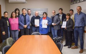 SASTRE FIRMÓ UN CONVENIO PARA DARLE MÁS AGILIDAD Y ACCESIBILIDAD AL USO GRATUITO DEL TRANSPORTE URBANO DE PASAJEROS PARA LAS PERSONAS CON DISCAPACIDAD