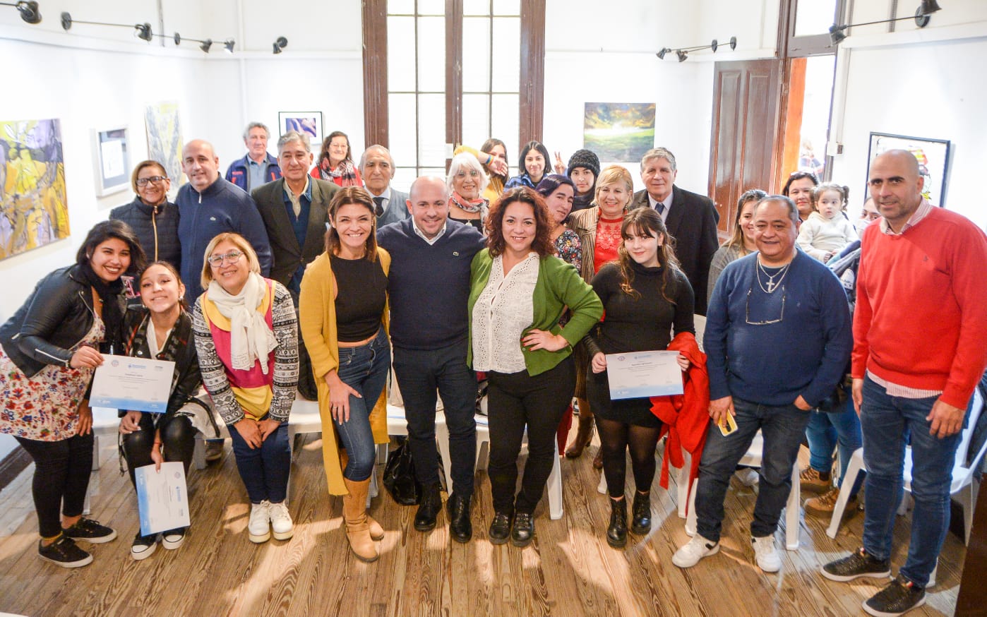 SASTRE ENCABEZÓ LA ENTREGA DE PREMIOS DE LOS JUEGOS CULTURALES MADRYNENSES