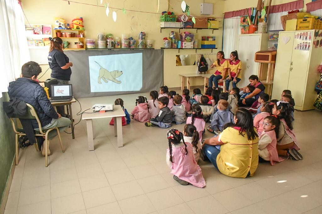 CHARLAS SOBRE CUIDADO RESPONSABLE DE MASCOTAS