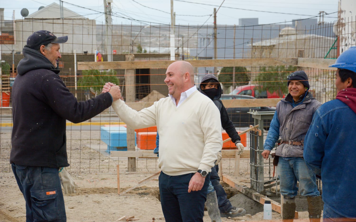 SE PUSO EN MARCHA LA OBRA PARA LA CONSTRUCCIÓN DEL CENTRO DE DESARROLLO EN DEPORTES DE ARENA DE PUERTO MADRYN