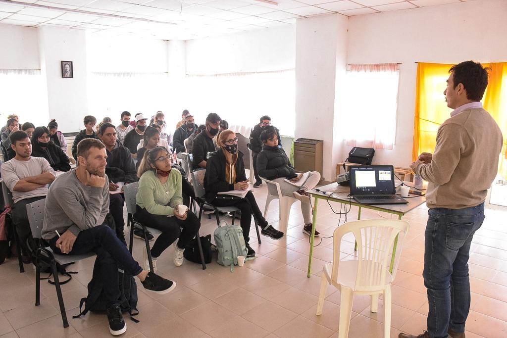 NUEVOS CURSOS DE MANIPULACIÓN DE ALIMENTOS