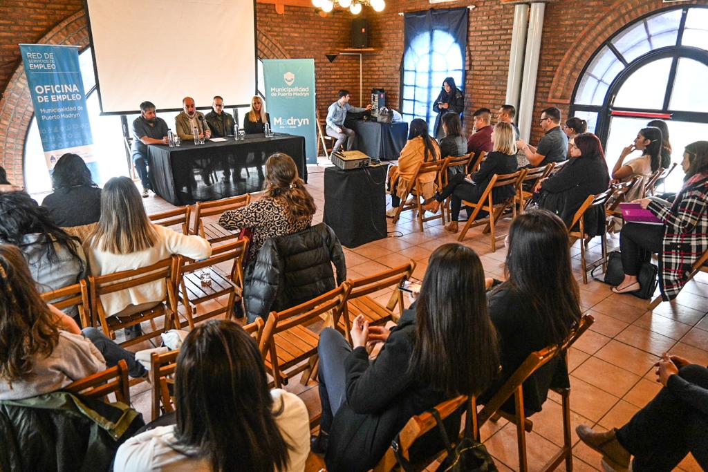 PUERTO MADRYN FUE SEDE DE LA PRESENTACIÓN DE CAPACITACIONES PARA AGENCIAS DE EMPLEO DE TODA LA PROVINCIA