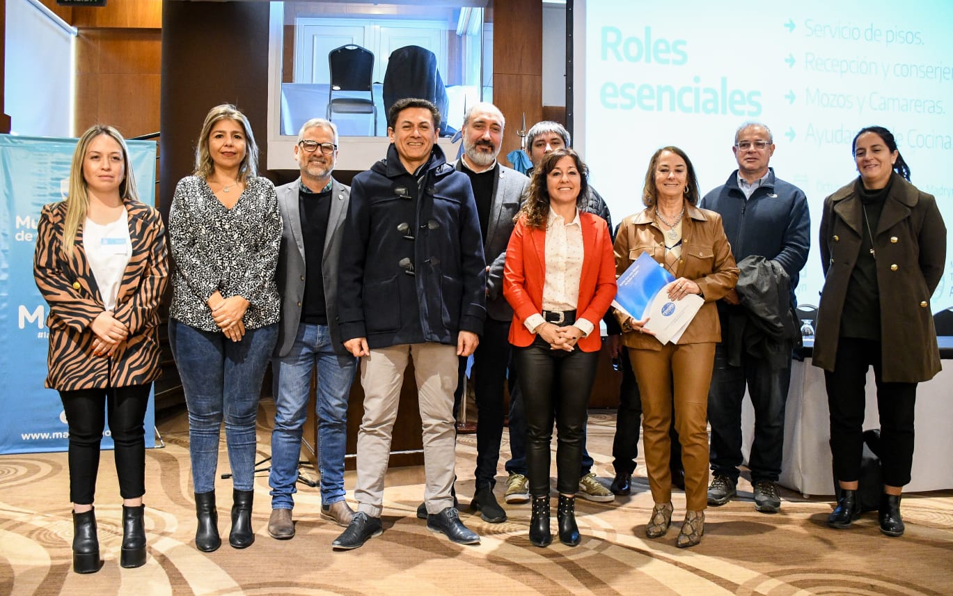 SE PRESENTÓ EN MADRYN EL PROGRAMA DE FORMACIÓN INTEGRAL PARA HOTELERÍA Y GASTRONOMÍA
