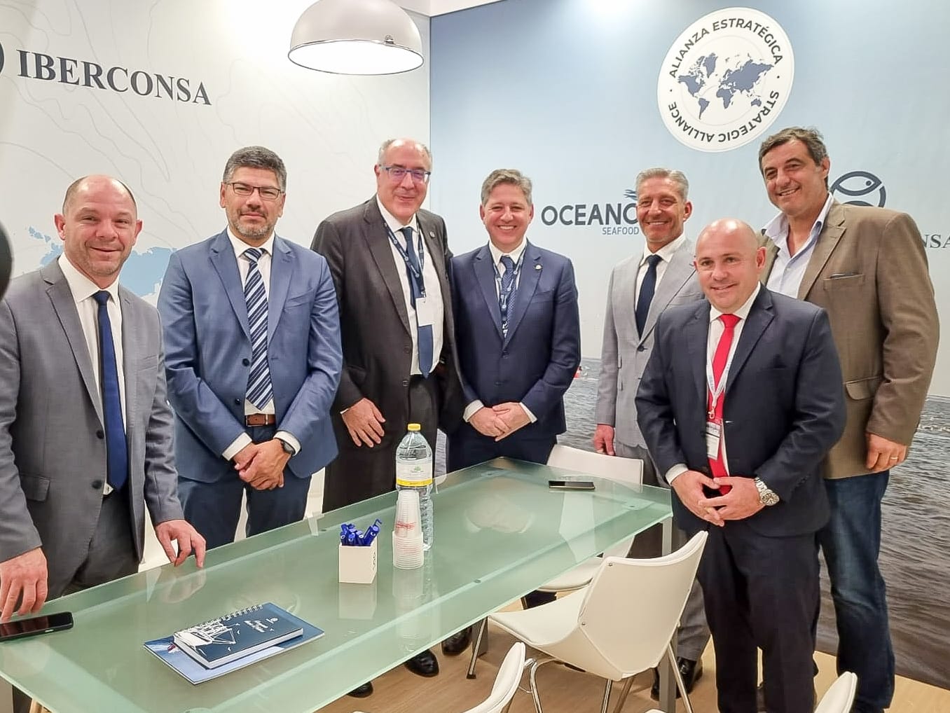 FERIA INTERNACIONAL DE PESCA EN VIGO: SASTRE GESTIONÓ NUEVAS INVERSIONES, SE REUNIÓ CON EL EMBAJADOR ARGENTINO Y DIALOGÓ CON EMPRESARIOS