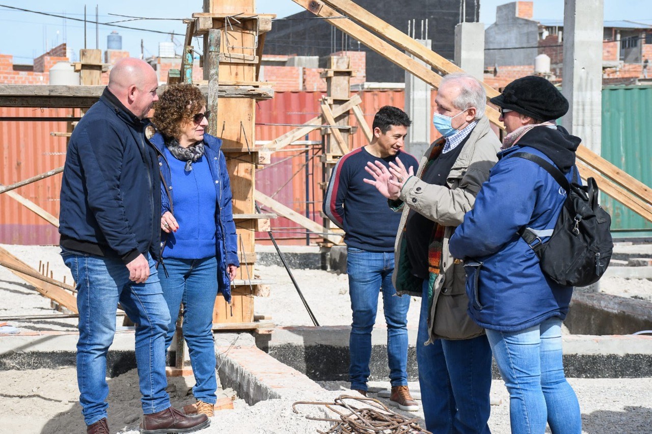 SASTRE RECORRIÓ LA OBRA DE LA JUNTA VECINAL QUE SE ESTÁ CONSTRUYENDO EN EL BARRIO NUEVA CHUBUT