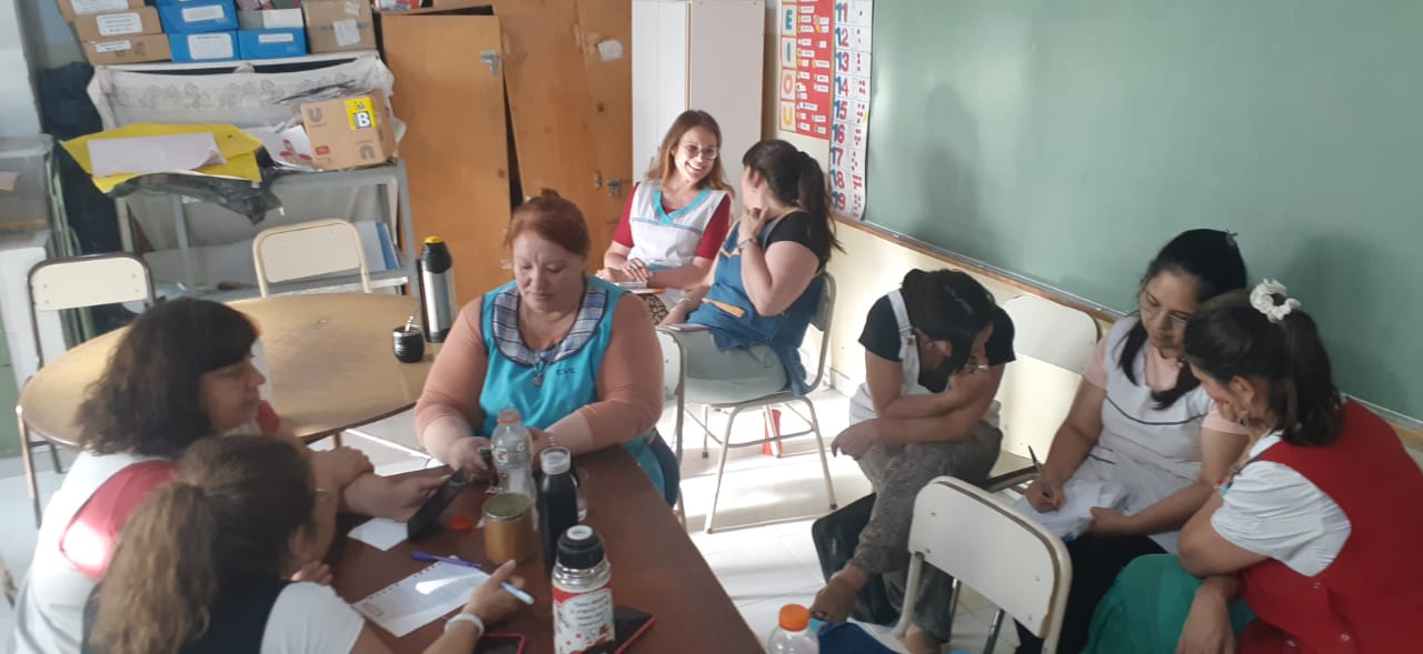 SE REALIZÓ UNA CAPACITACIÓN ABIERTA DE EDUCACIÓN SEXUAL INTEGRAL