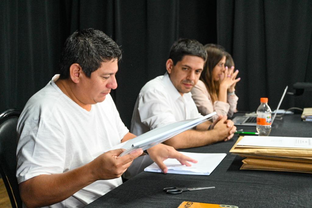 REALIZARON LA APERTURA DE SOBRES DEL CONCURSO PÚBLICO PARA INSTALACIÓN DE VEHÍCULOS GASTRONÓMICOS