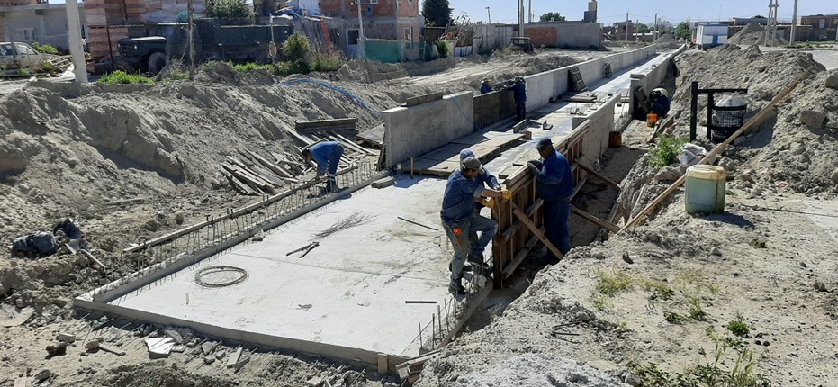 EL INTENDENTE DESTACÓ LAS OBRAS DE INFRAESTRUCTURA QUE SE ESTÁN EJECUTANDO EN EL BARRIO NUEVA CHUBUT