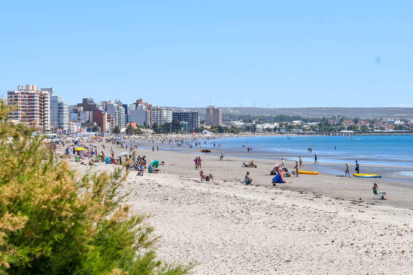 DURANTE EL FIN DE SEMANA LARGO DE DICIEMBRE, ARRIBARON A PUERTO MADRYN MÁS DE 3.900 TURISTAS, SIENDO EL MEJOR DE LA ÚLTIMA DÉCADA