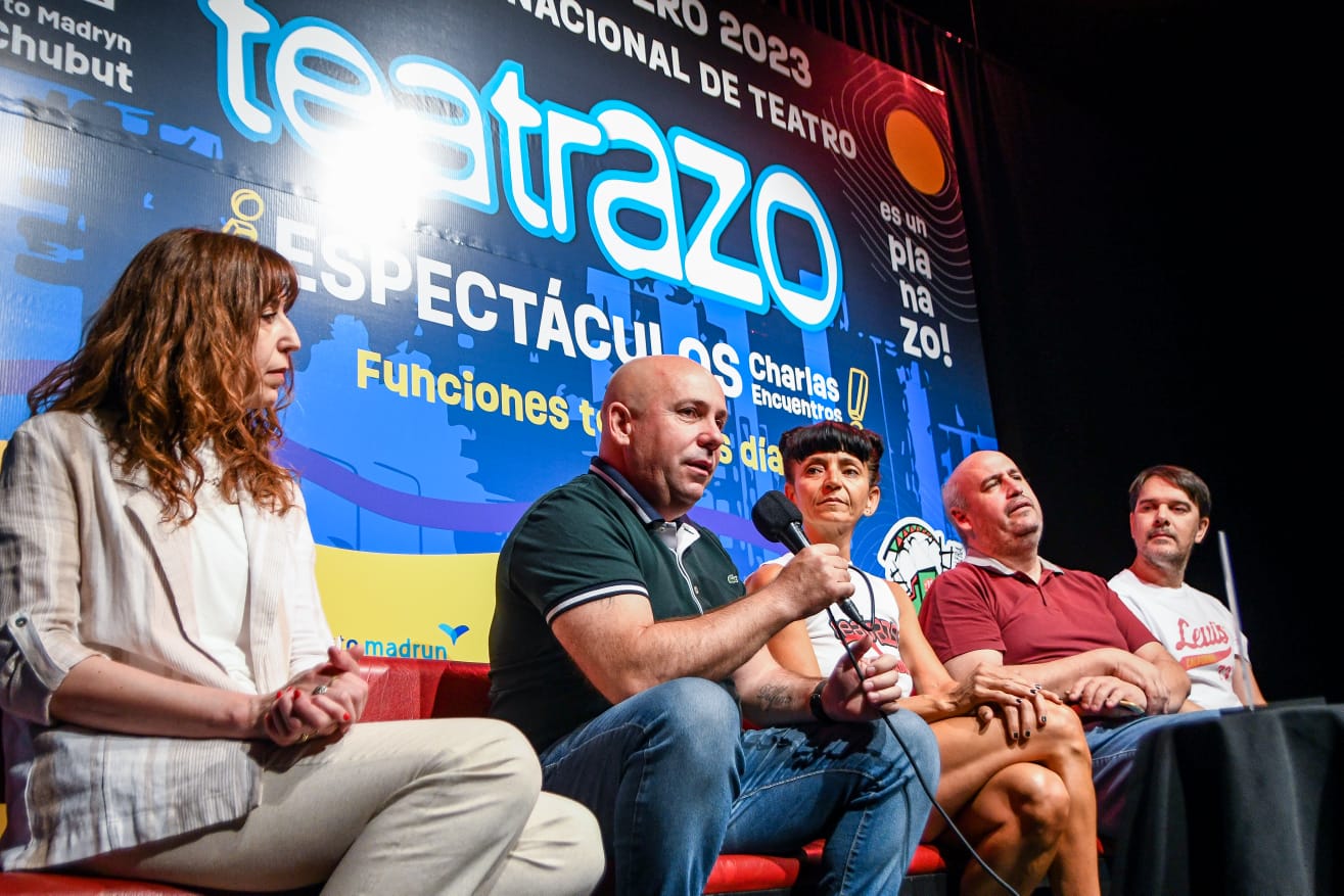 EL INTENDENTE ENCABEZÓ LA PRESENTACIÓN DE LA 17ª EDICIÓN DEL TEATRAZO