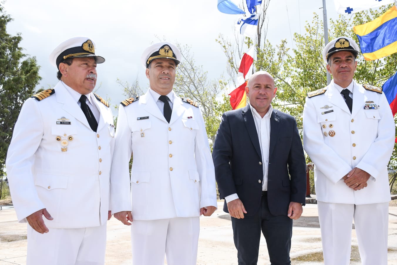 SASTRE PARTICIPÓ DE LA ASUNCIÓN DEL NUEVO JEFE DEL APOSTADERO NAVAL PUERTO MADRYN DE LA ARMADA ARGENTINA