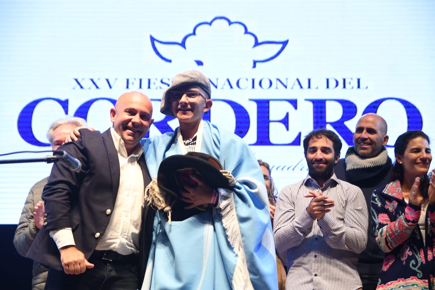 EL INTENDENTE Y EL VICEGOBERNADOR ENCABEZARON EL ACTO OFICIAL DE LA XXV EDICIÓN DE LA FIESTA NACIONAL DEL CORDERO