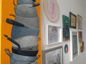 LA MUESTRA “MUJERES ARTISTAS” SE EXHIBE EN LA CASA DE LA CULTURA MADRYNENSE