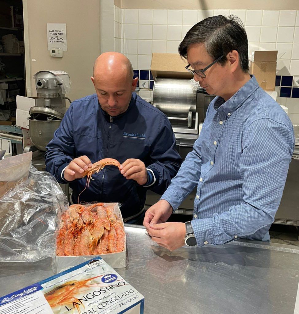 GUSTAVO SASTRE YA ESTÁ EN BOSTON PARA PARTICIPAR DE LA FERIA DE PESCA