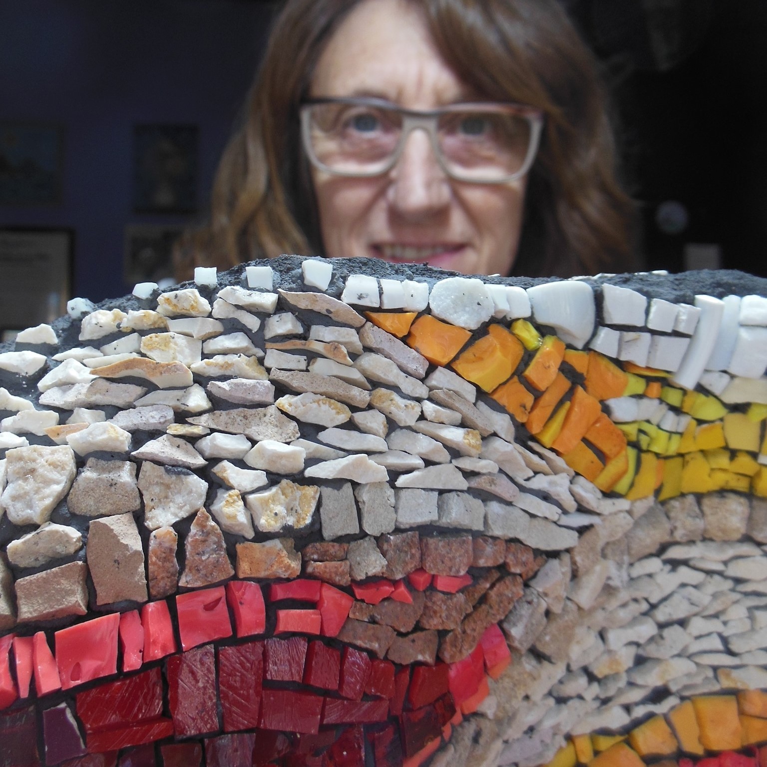 LA MUESTRA DE MOSAICOS “OTOÑO” SE EXHIBE EN LA CASA DE LA CULTURA