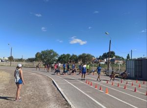 HABRÁ UN TORNEO DE ATLETISMO EN LA PISTA DEL PARQUE DE LA CIUDAD