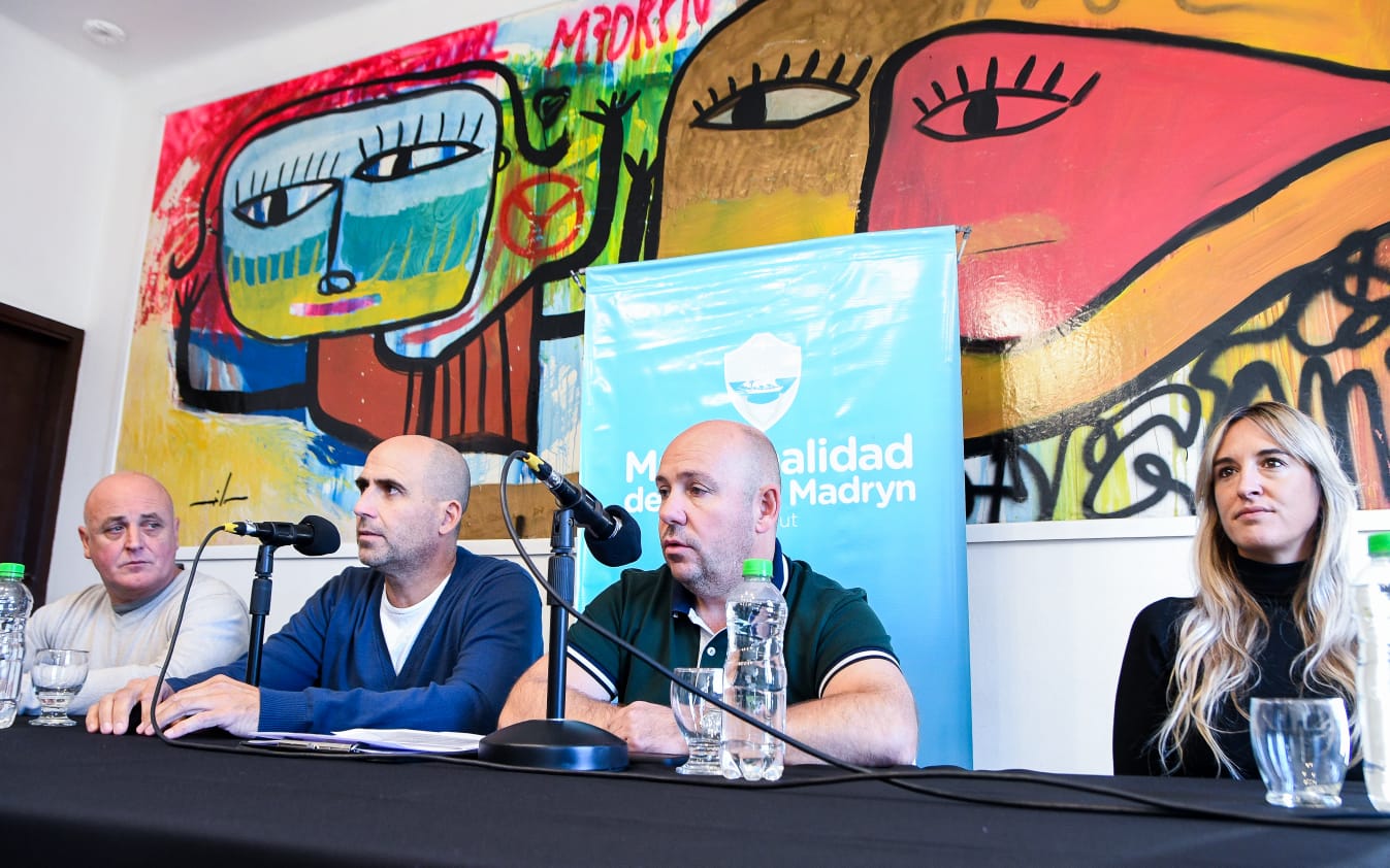SASTRE ANUNCIÓ EL DESARROLLO DE DISTINTAS ACTIVIDADES POR LOS 40 AÑOS DE DEMOCRACIA ININTERRUMPIDA EN LA REPÚBLICA ARGENTINA
