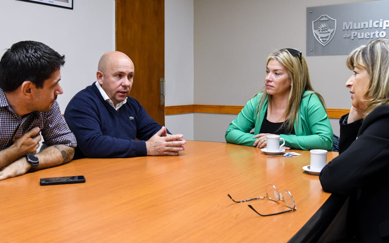 SASTRE RECIBIÓ A REPRESENTANTES DE LOS TRABAJADORES DE LA AFIP PARA SEGUIR AVANZANDO EN BENEFICIOS PARA LA COMUNIDAD