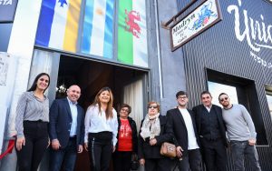MADRYN EN MARCHA: SASTRE ESTUVO PRESENTE EN LA INAUGURACIÓN DE UNA CASA DE TÉ GALÉS