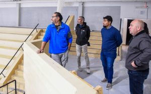 EL INTENDENTE RECORRIÓ LAS OBRAS QUE SE ESTÁN EJECUTANDO PARA REFACCIONAR EL GIMNASIO MUNICIPAL Nº 1